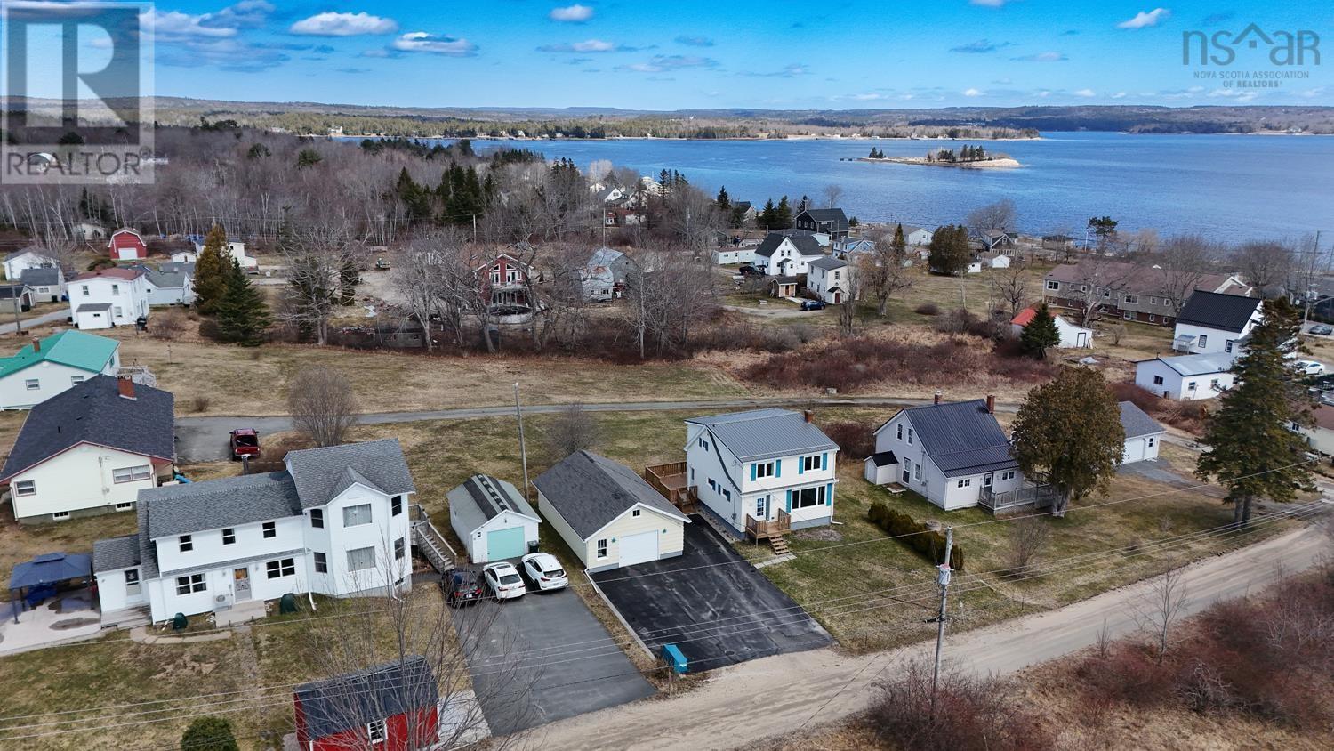 Property 4 of 50 of 42 Young Road