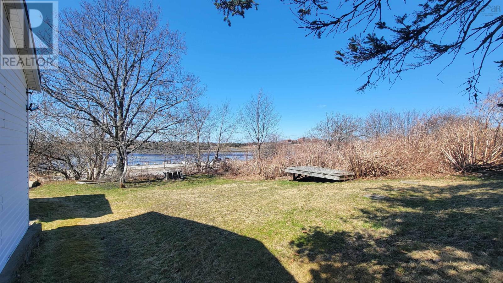 Property 4 of 29 of 2-4 Baker Street