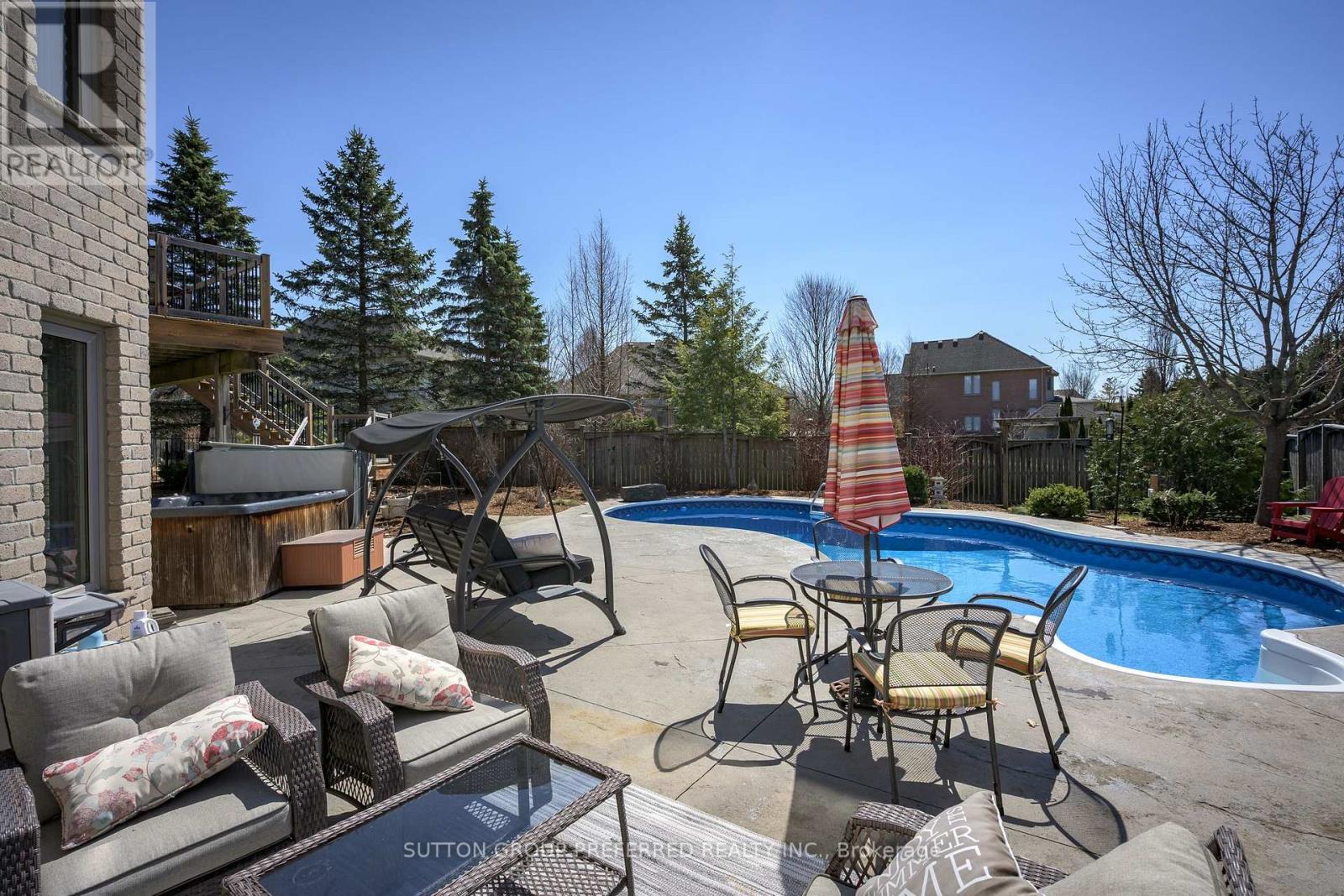 561 PLANE TREE DRIVE Property Photo