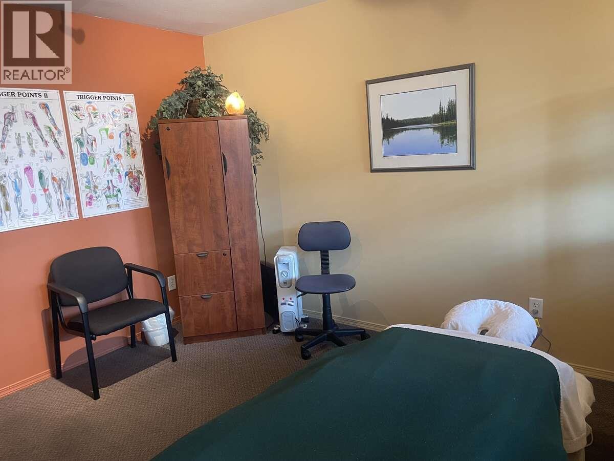  2145 Chilcotin Crescent, Kelowna