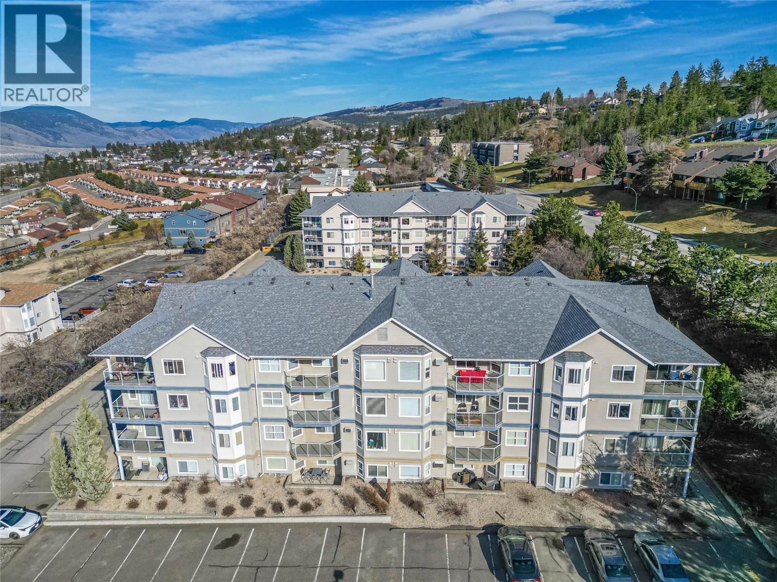 #413 1170 HUGH ALLAN DRIVE - 23