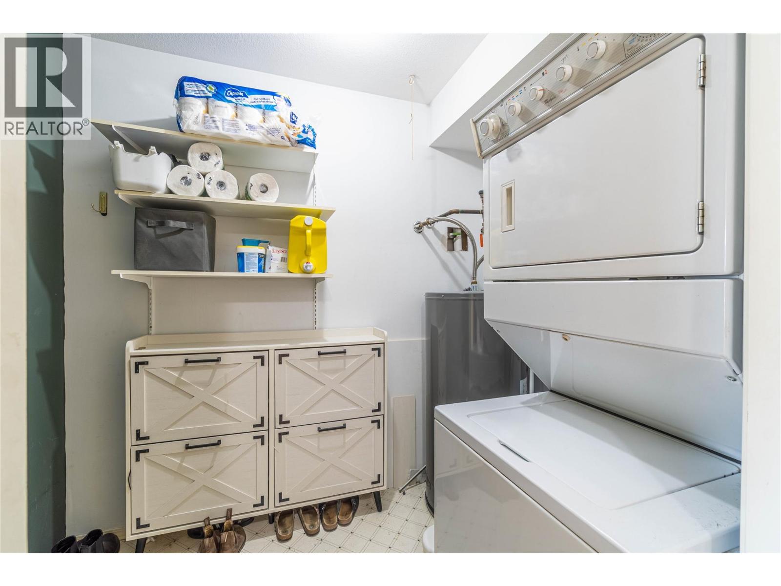 #413 1170 HUGH ALLAN DRIVE - 7