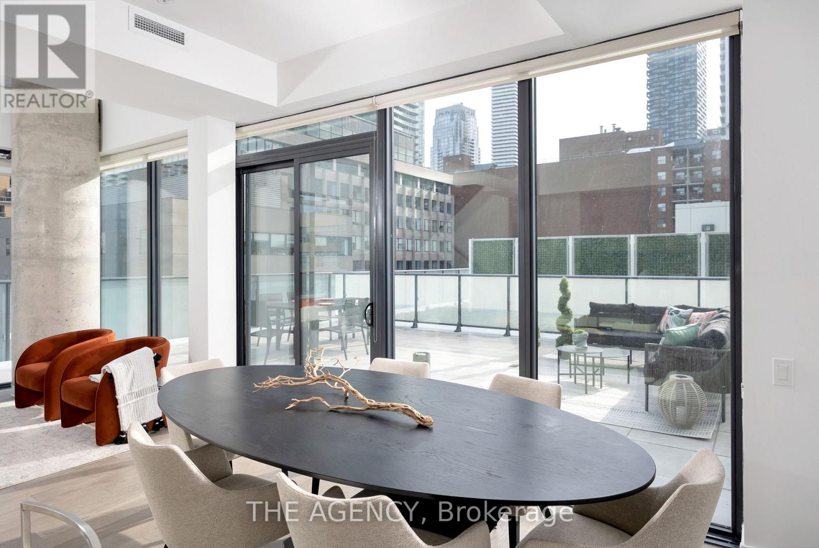 #804 161 ROEHAMPTON AVENUE - 8