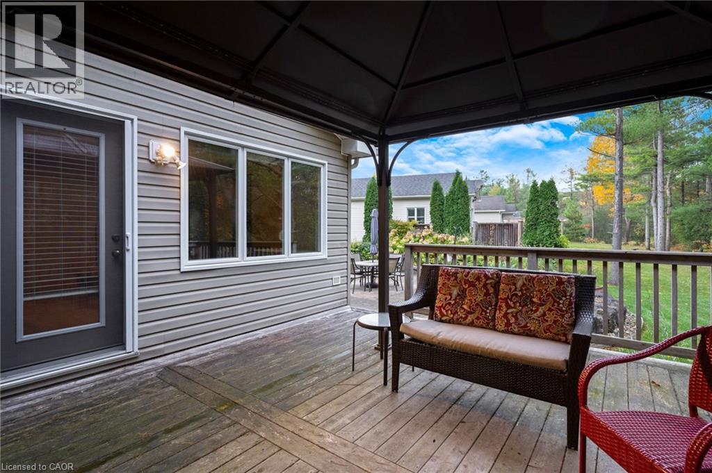 121 BUSHMILL Circle, Freelton, Ontario, L8B1A5 — Photo 35