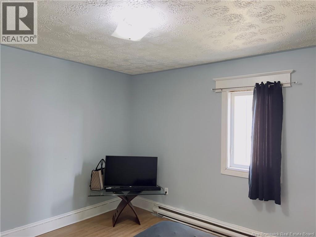 146 WENTWORTH - 40
