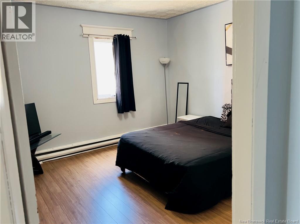 146 WENTWORTH - 34