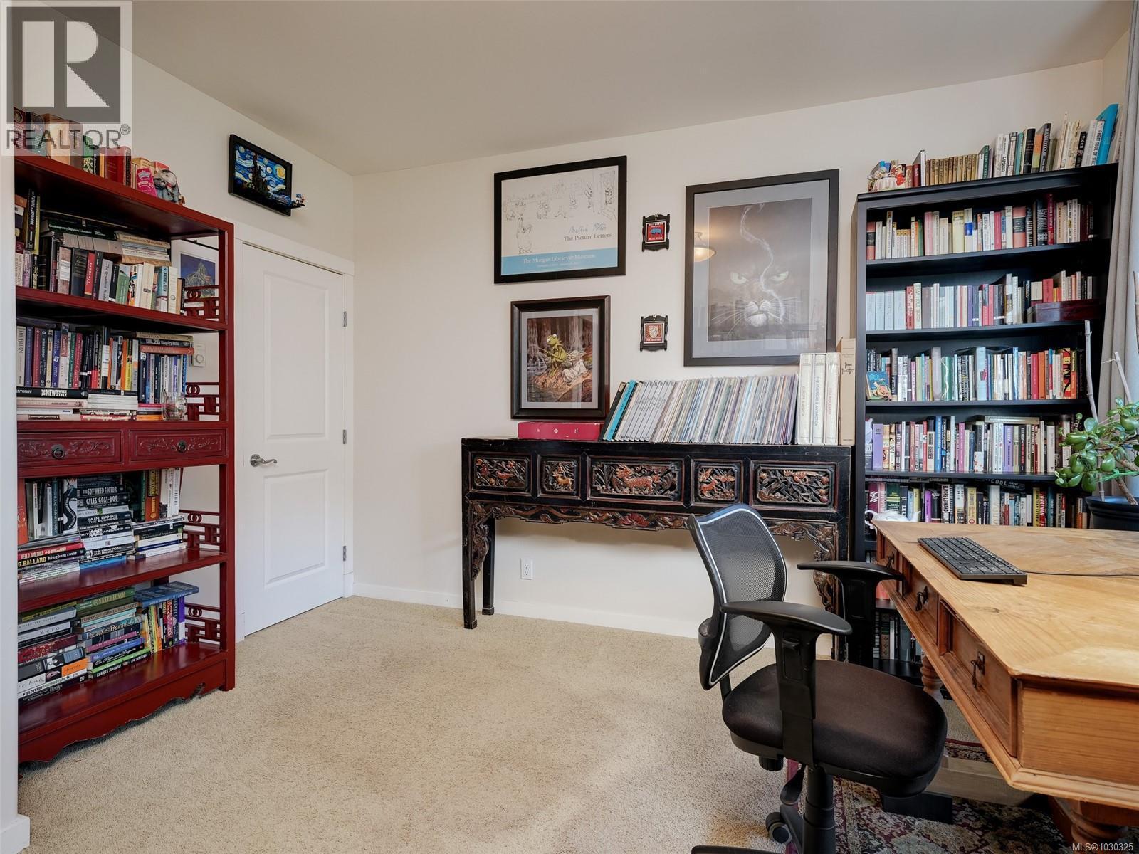 #206 330 WATERFRONT CRES - 18