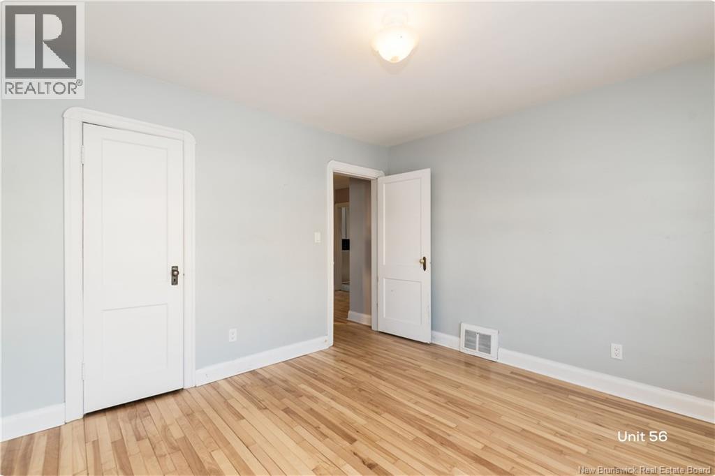 54-56 Kensington Drive - 39