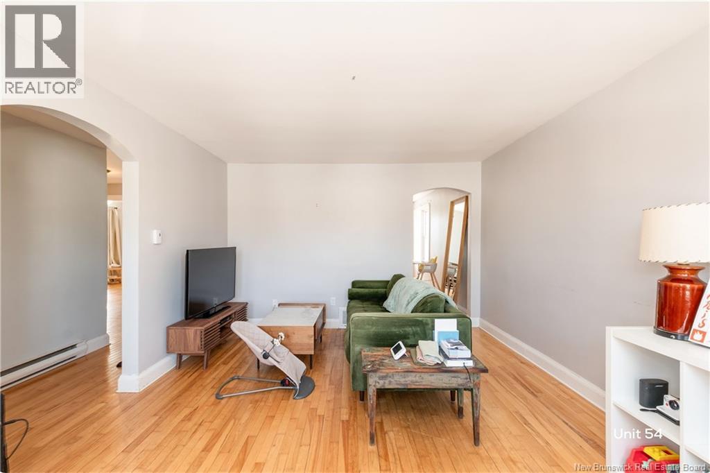 54-56 Kensington Drive - 18