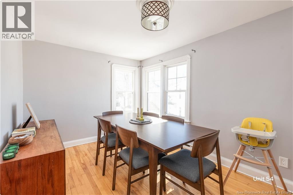 54-56 Kensington Drive - 6