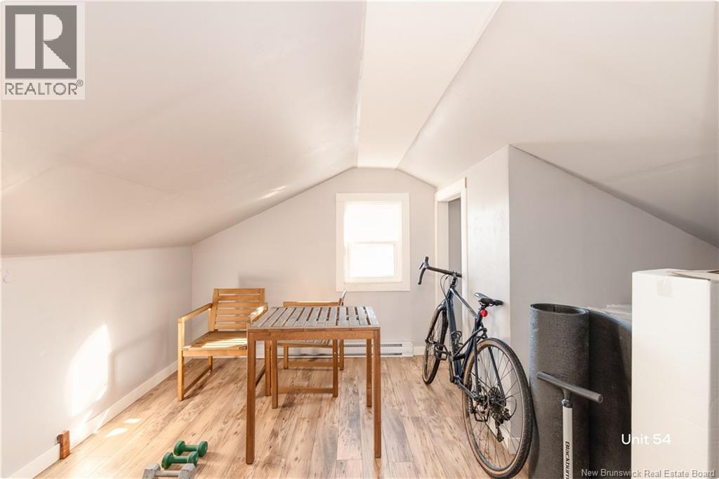 54-56 Kensington Drive - 24