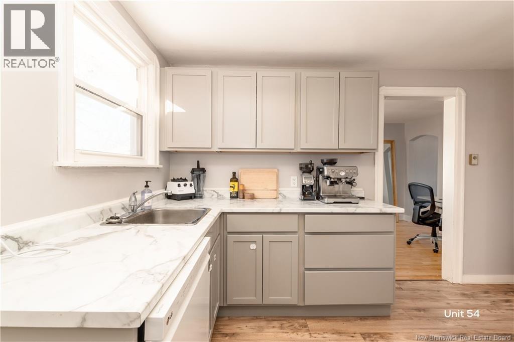 54-56 Kensington Drive - Image 3