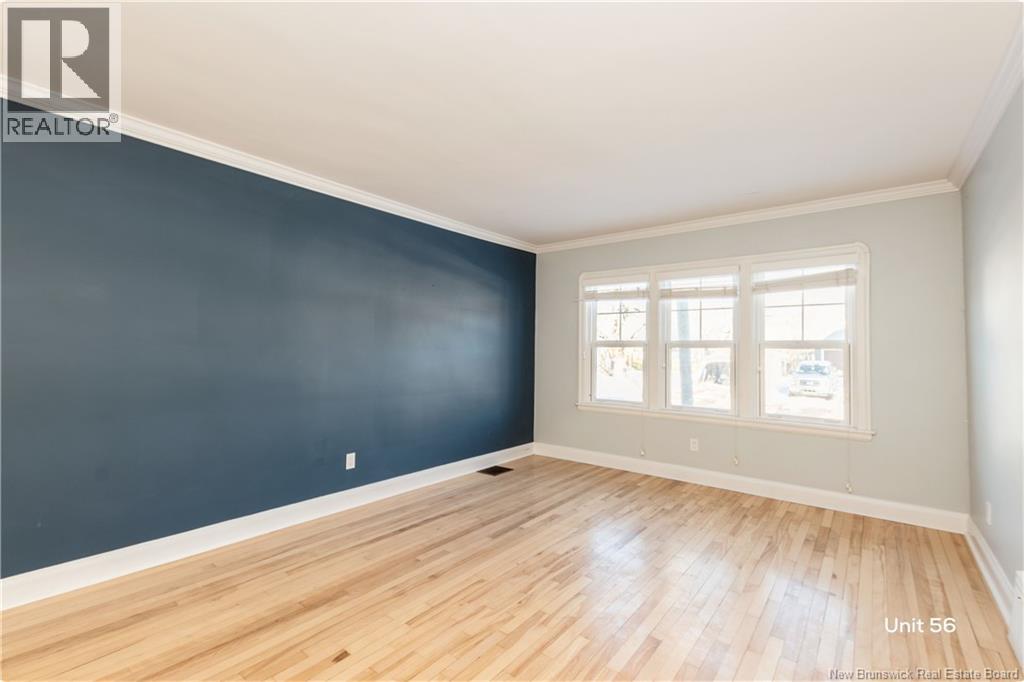 54-56 Kensington Drive - 27