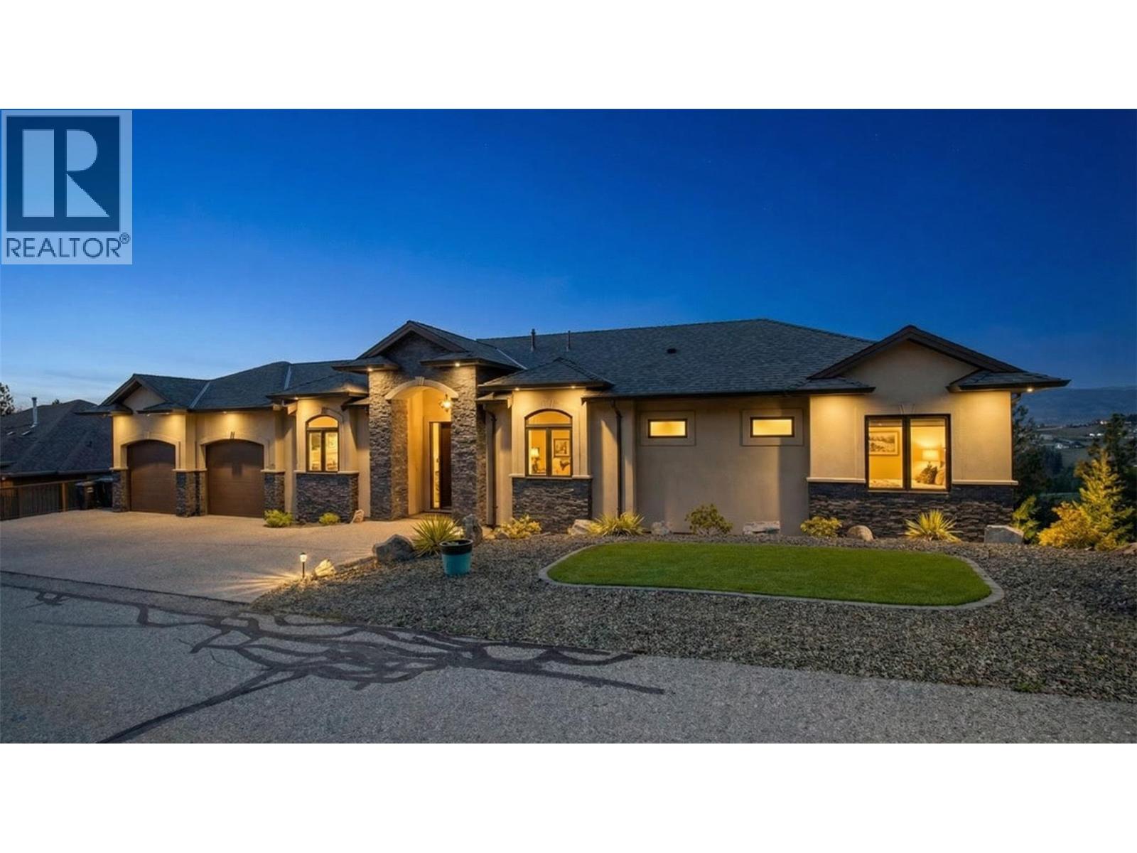 1086 Aurora Heights, West Kelowna