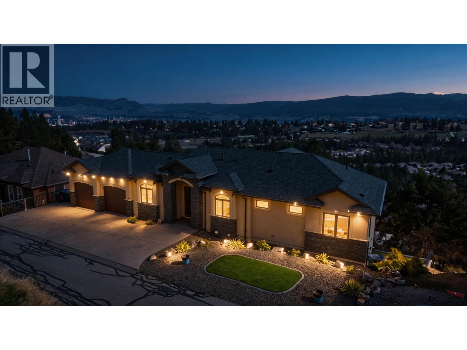  1086 Aurora Heights, West Kelowna