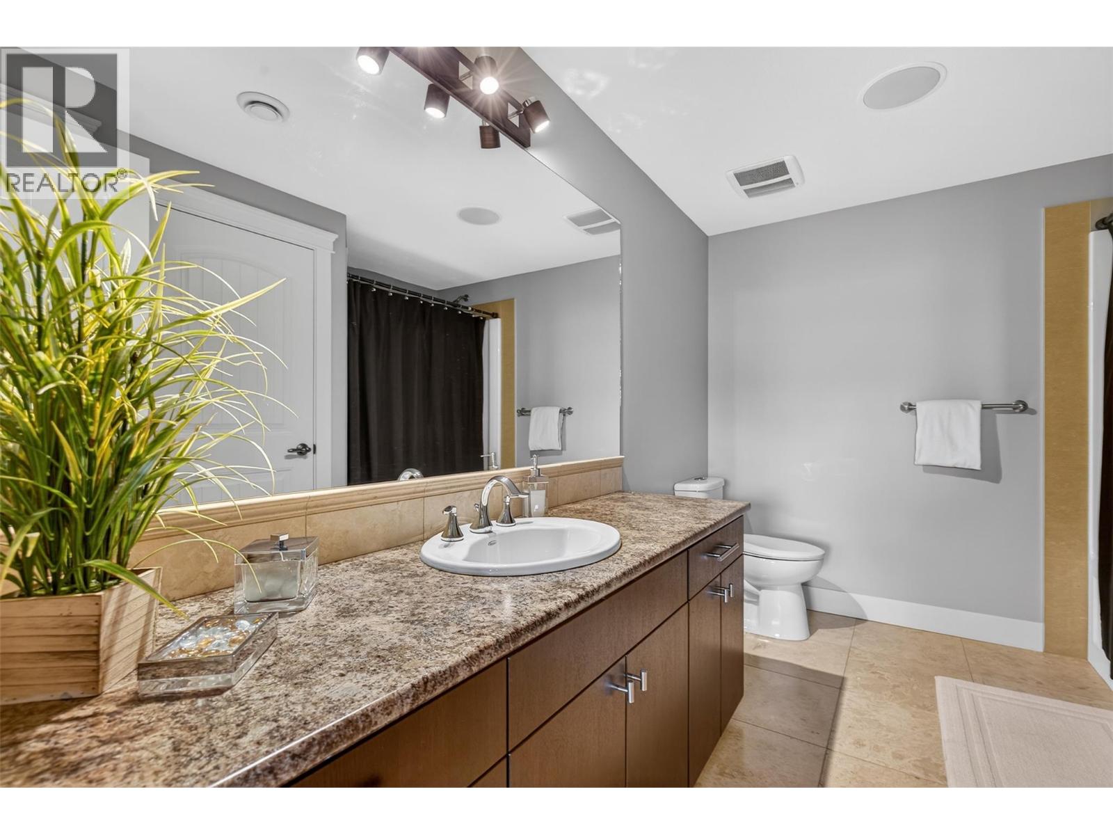  1086 Aurora Heights, West Kelowna