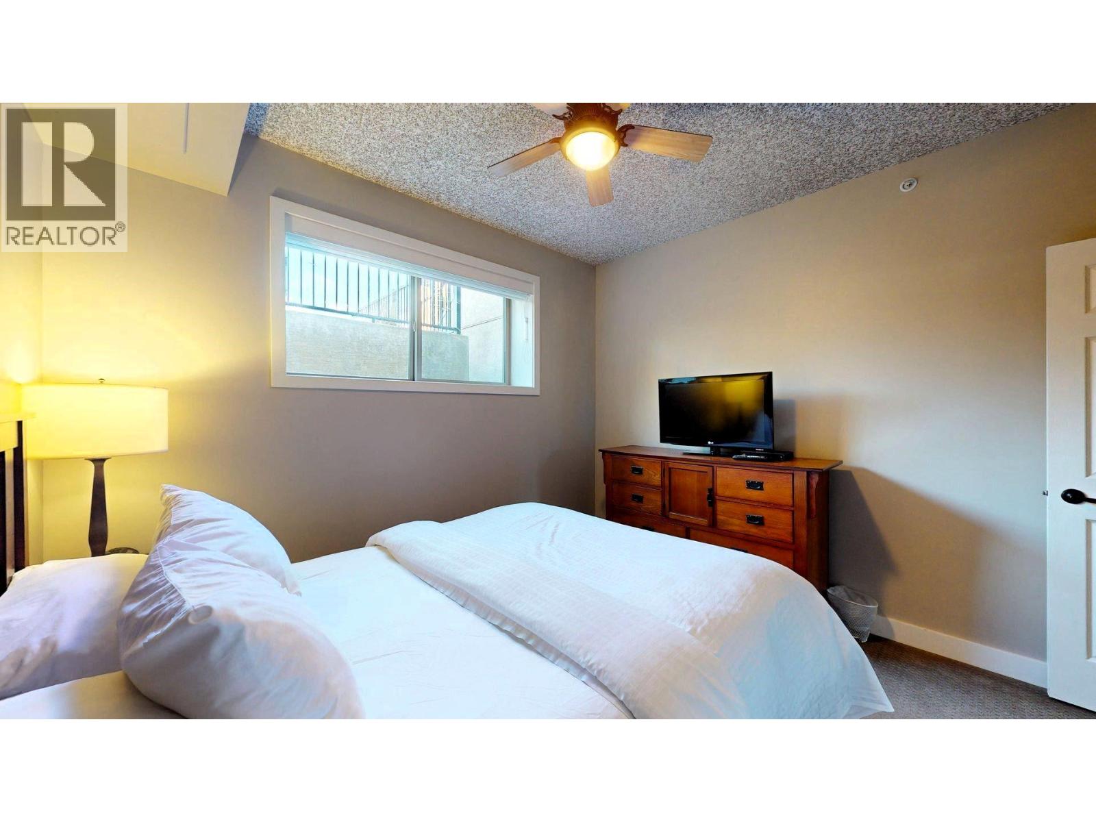 #413 B 400 BIGHORN BOULEVARD - 30