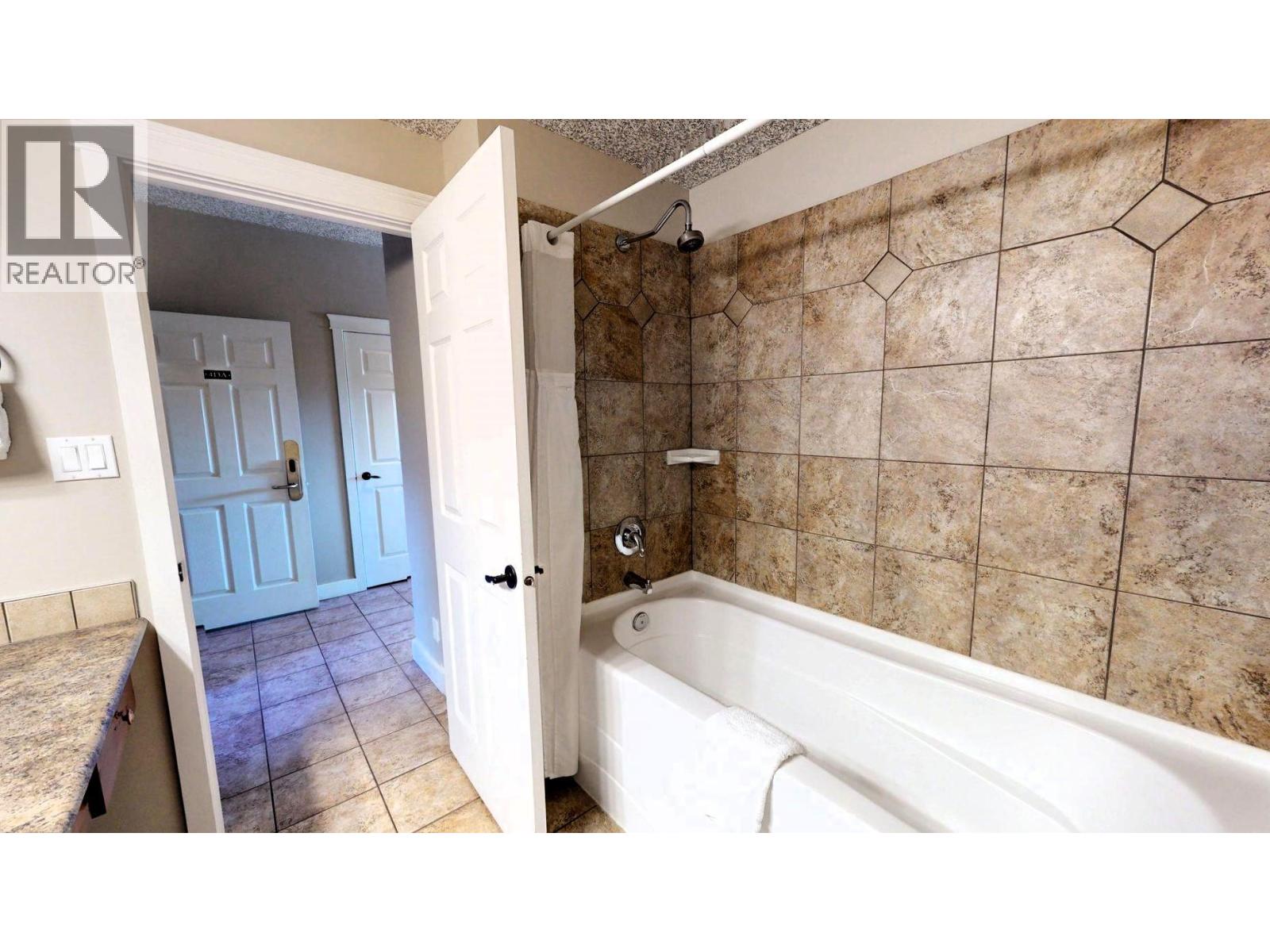 #413 B 400 BIGHORN BOULEVARD - 33