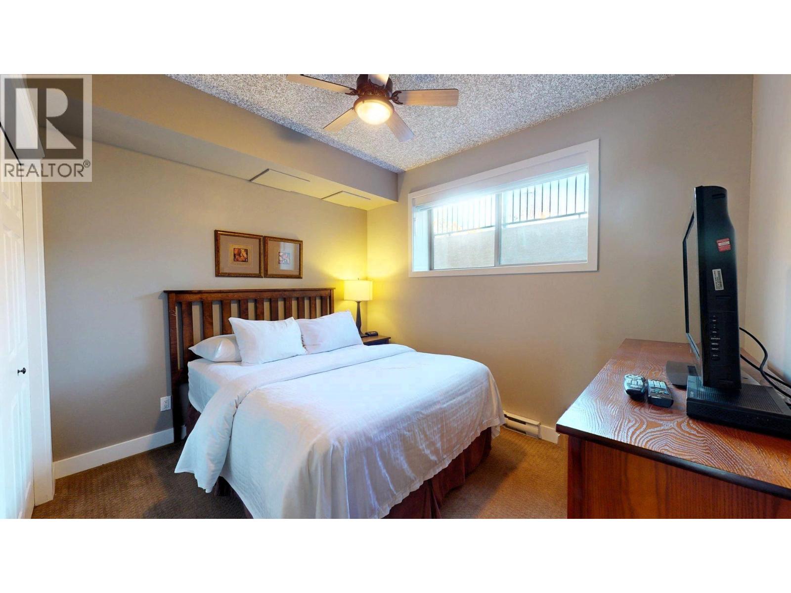 #413 B 400 BIGHORN BOULEVARD - 26