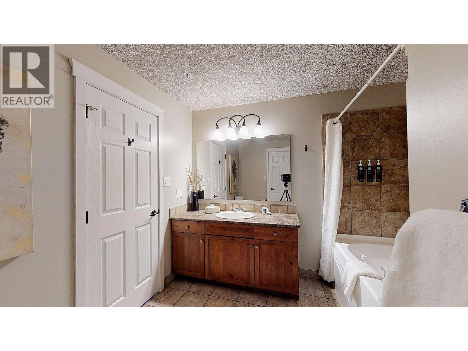 #413 B 400 BIGHORN BOULEVARD - 58