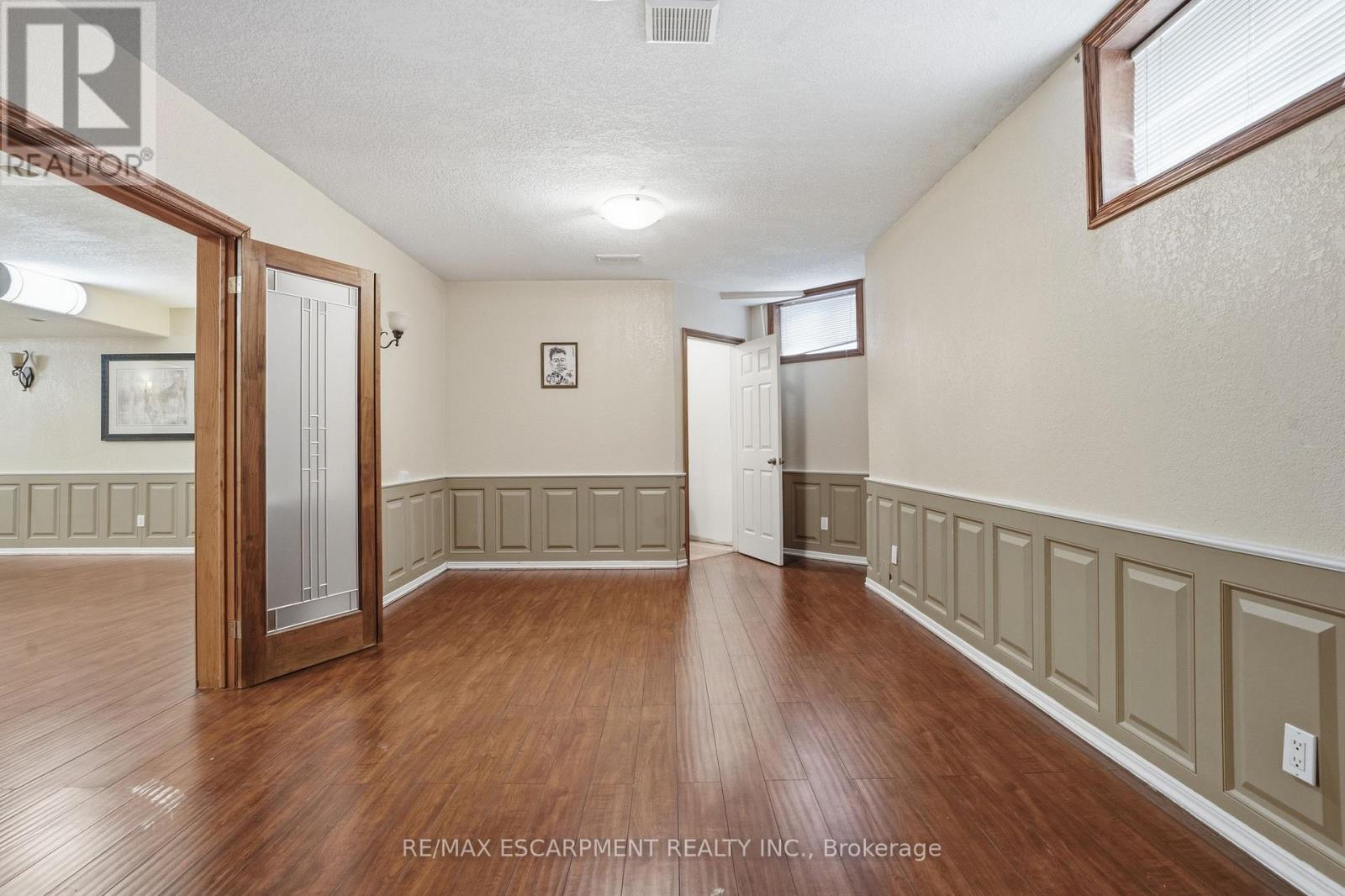 4 LAKESIDE DRIVE — photo 27