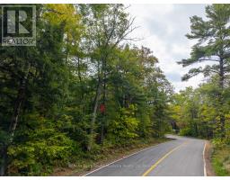 15 Oakridge Road N, Mcdougall, ON P2A2W9 Photo 6