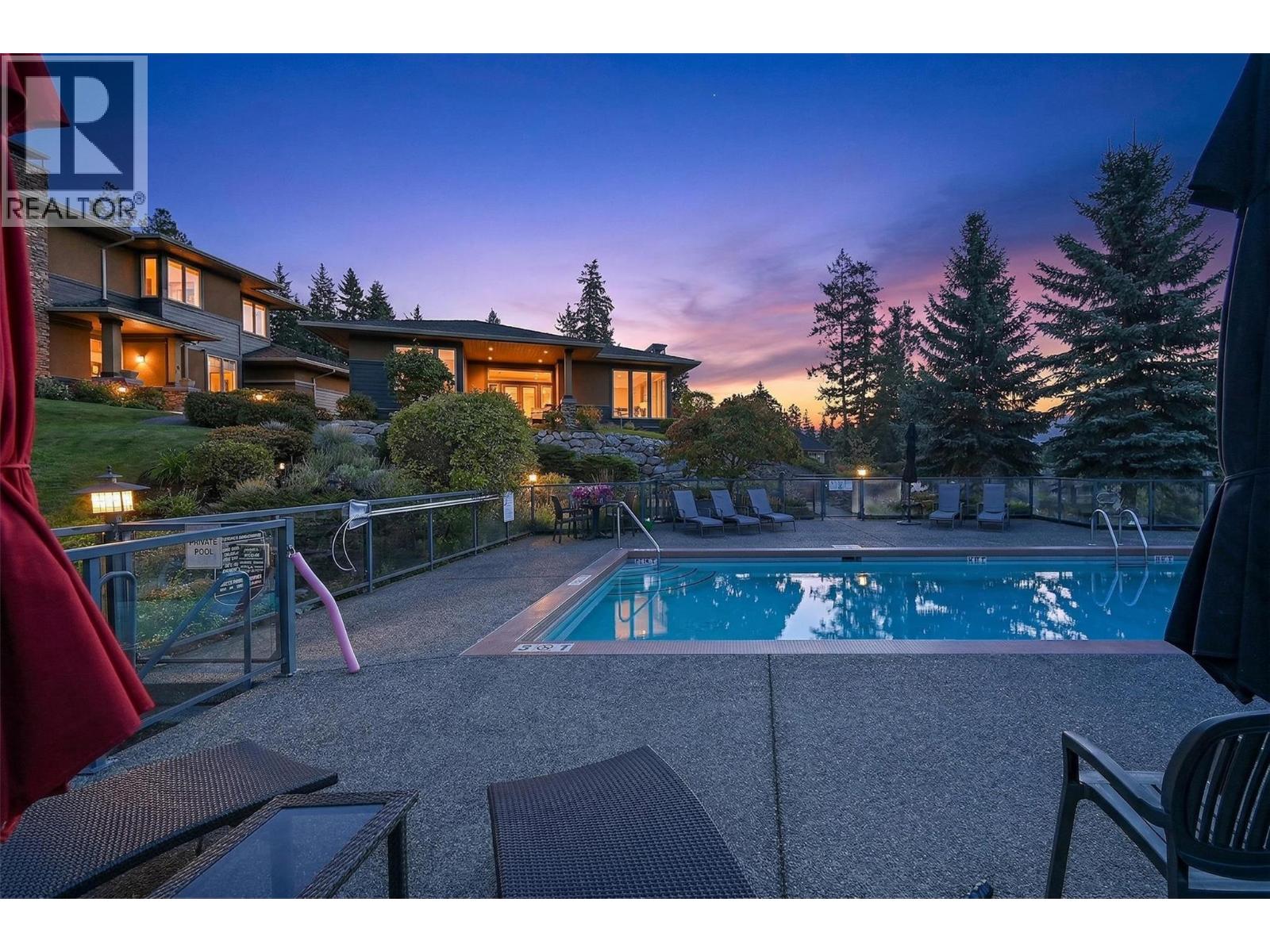 4 101 Falcon Point Way, Vernon