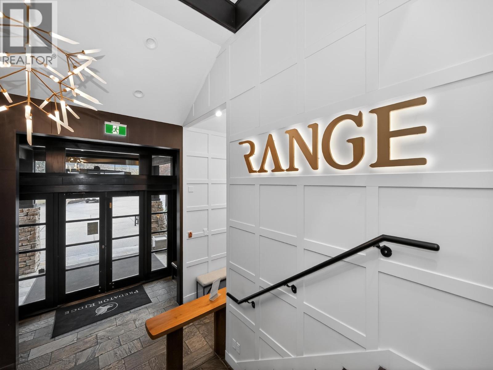 4 101 Falcon Point Way, Vernon