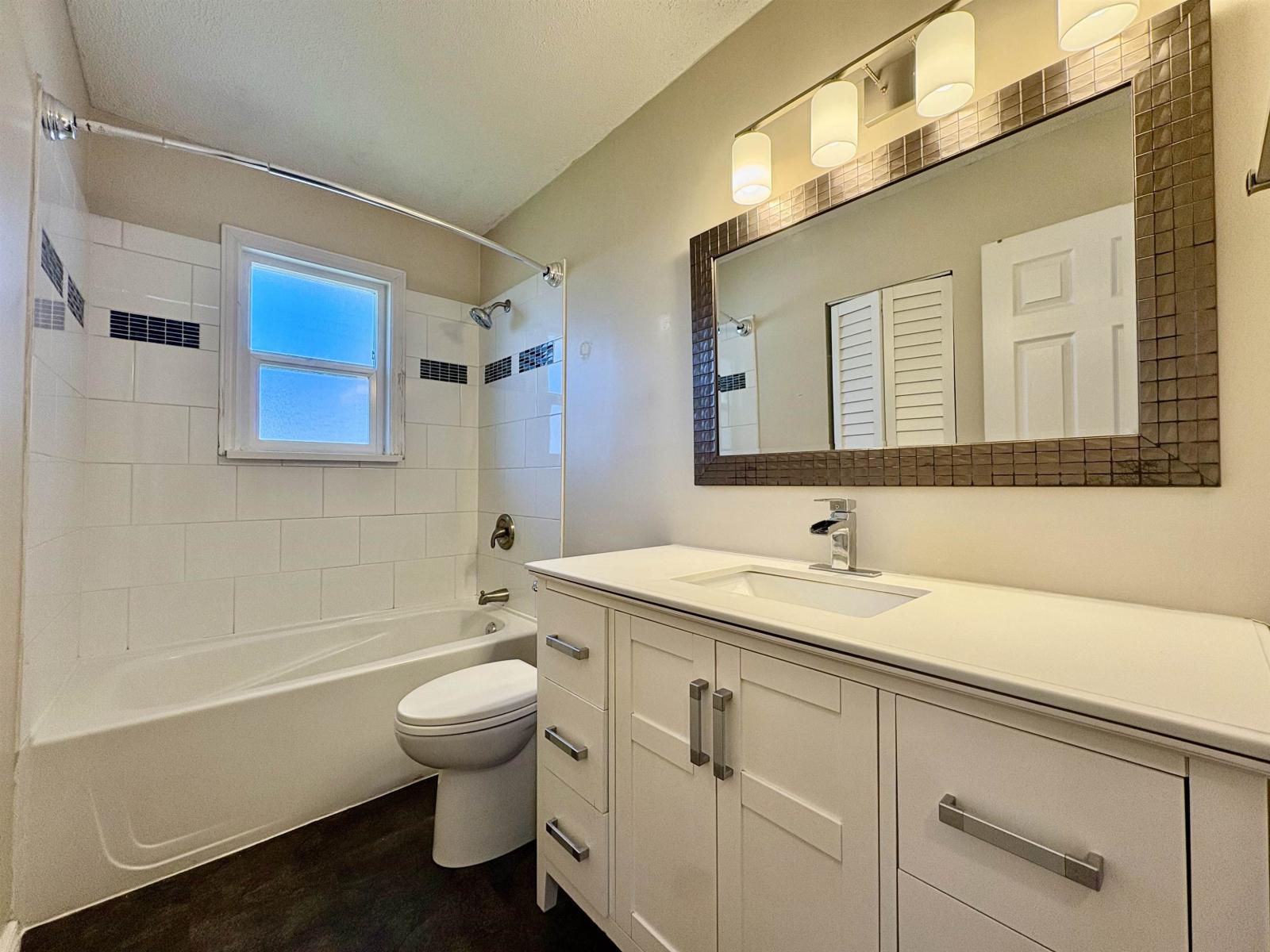 10345 BEVERLEY DRIVE, Fairfield Island — photo 21