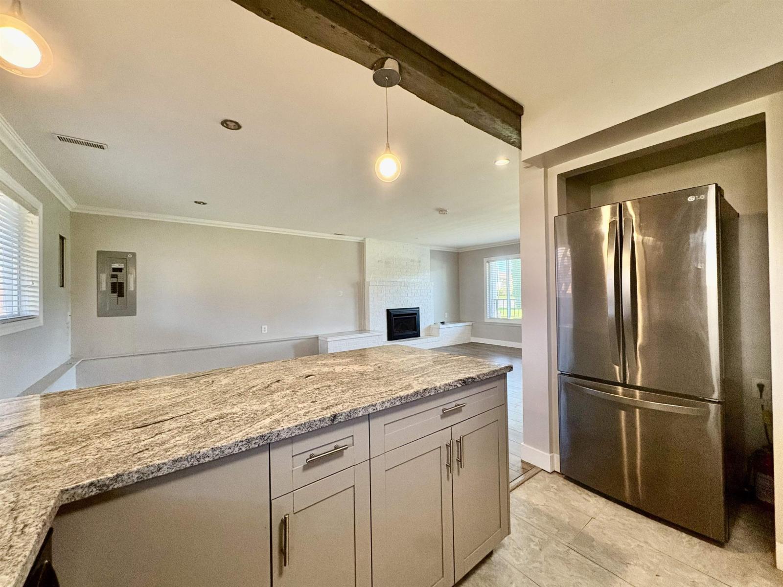 10345 BEVERLEY DRIVE, Fairfield Island — photo 22