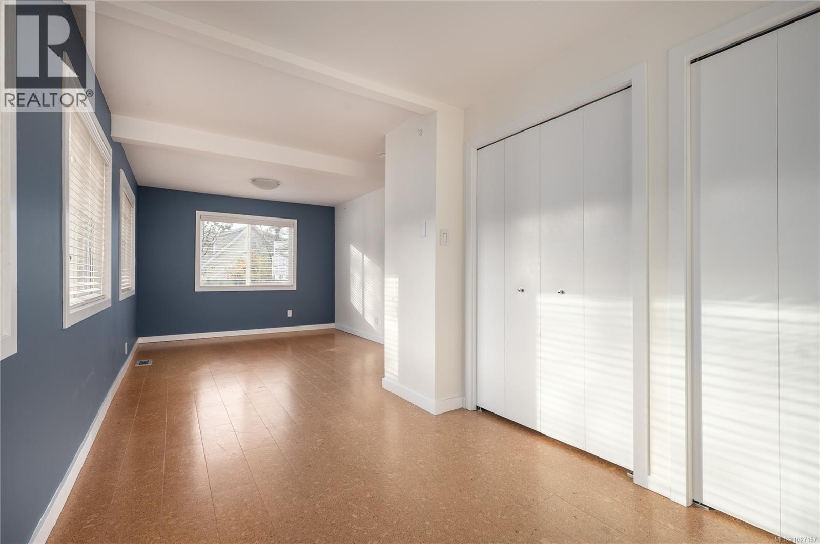 7850 Shangri-La Rd - 40