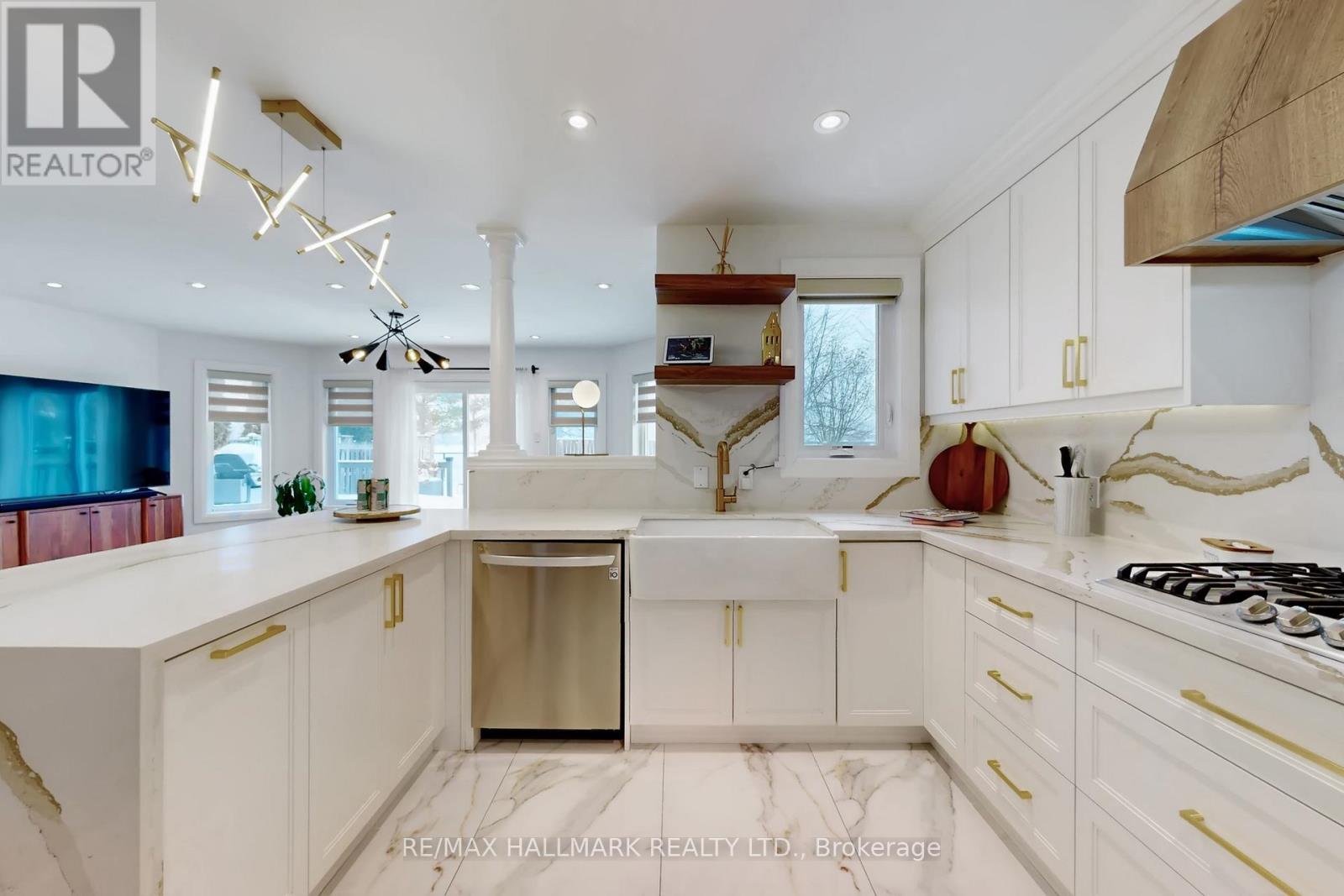 49 SONLEY DRIVE - 11
