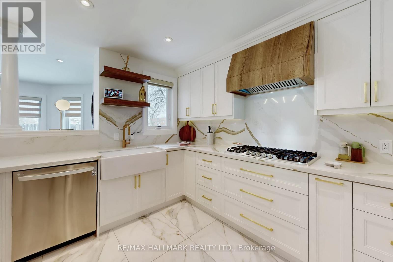 49 SONLEY DRIVE - 13