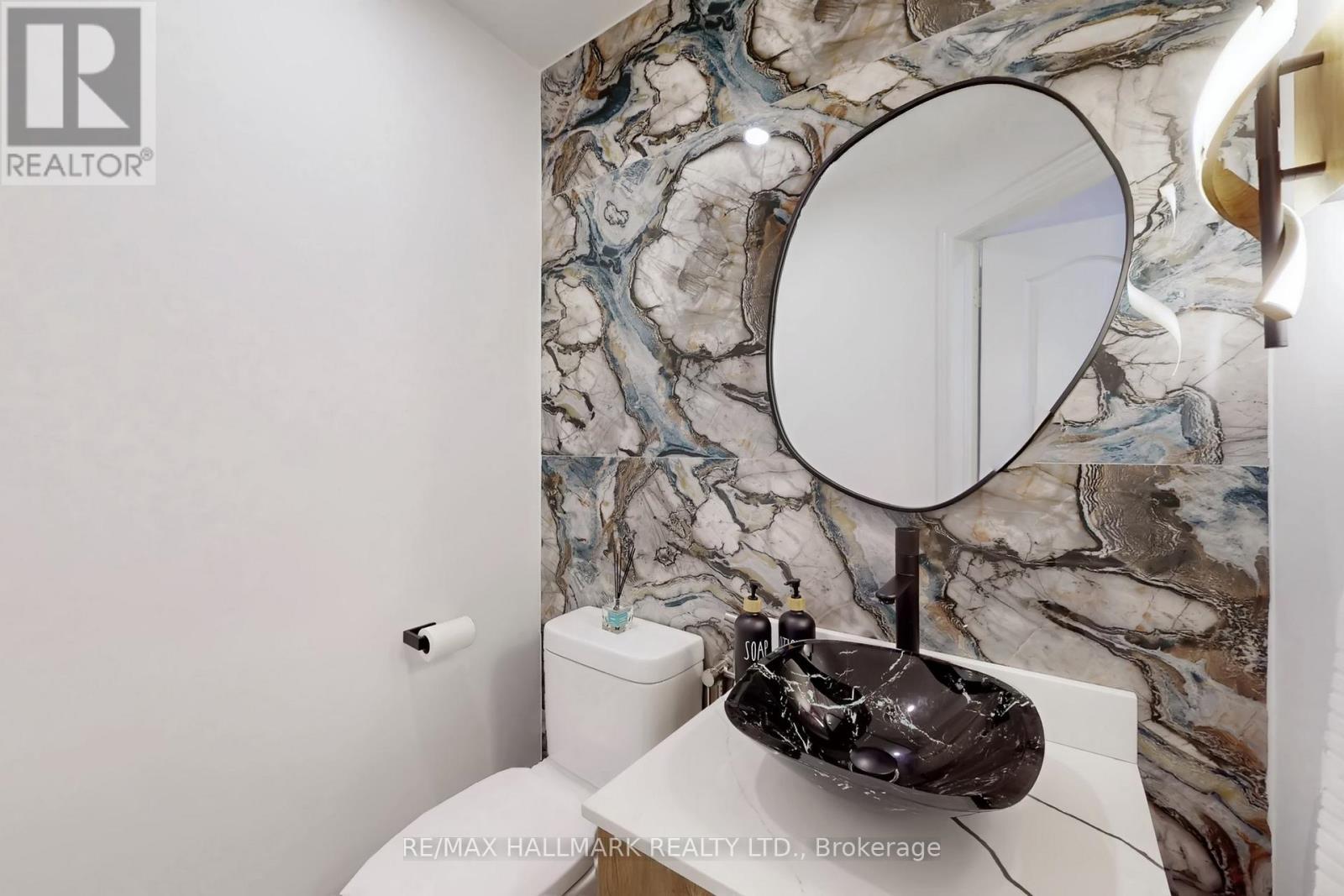 49 SONLEY DRIVE - 15