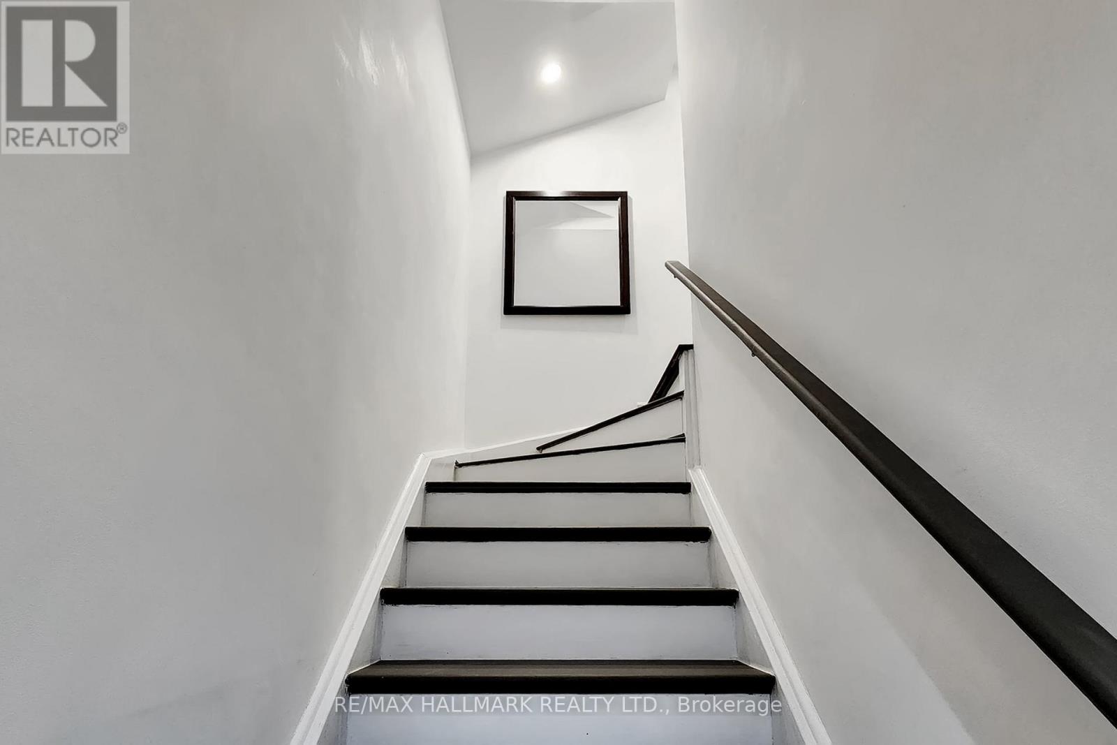 49 SONLEY DRIVE - 36
