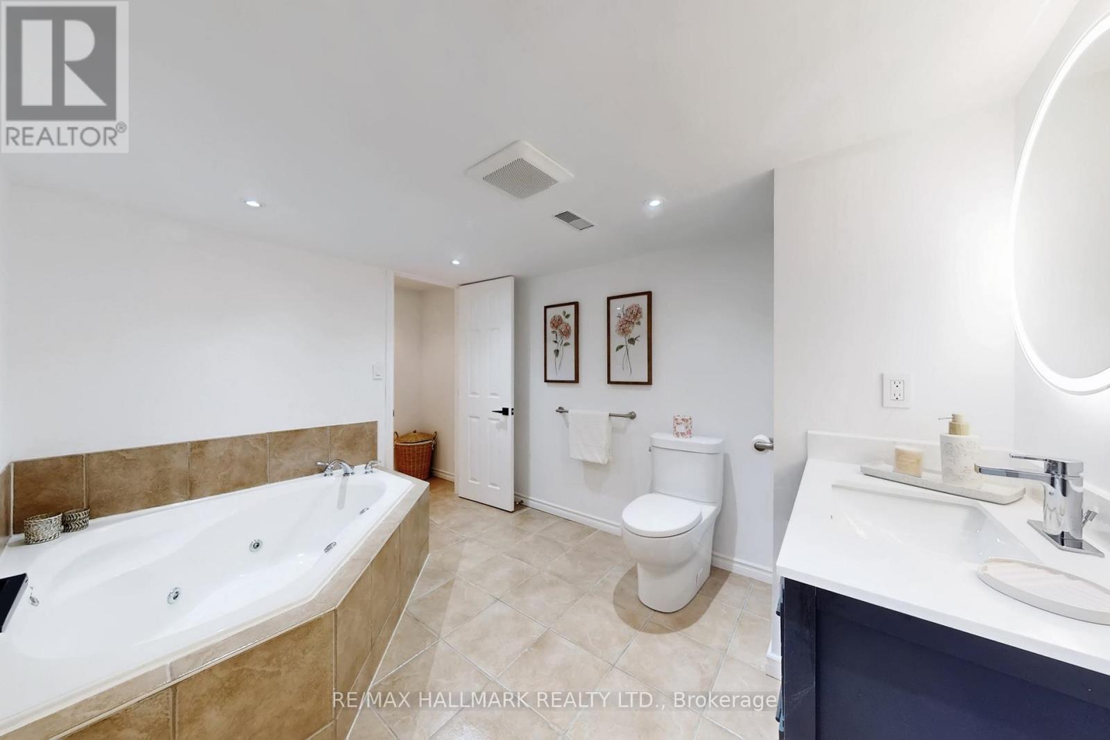 49 SONLEY DRIVE - 44