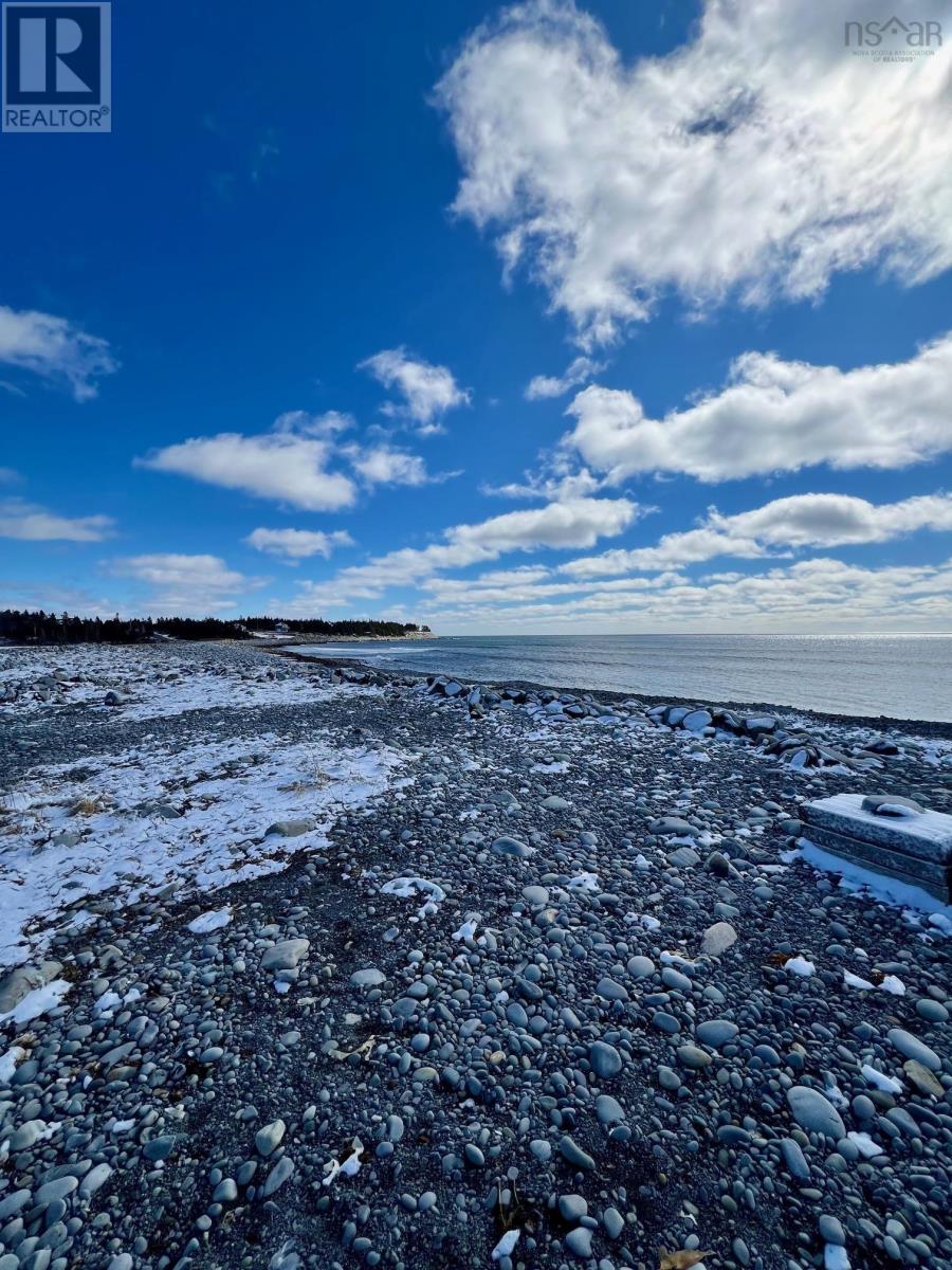 Property 18 of 26 of Lot (PID 70044946) Shore Road