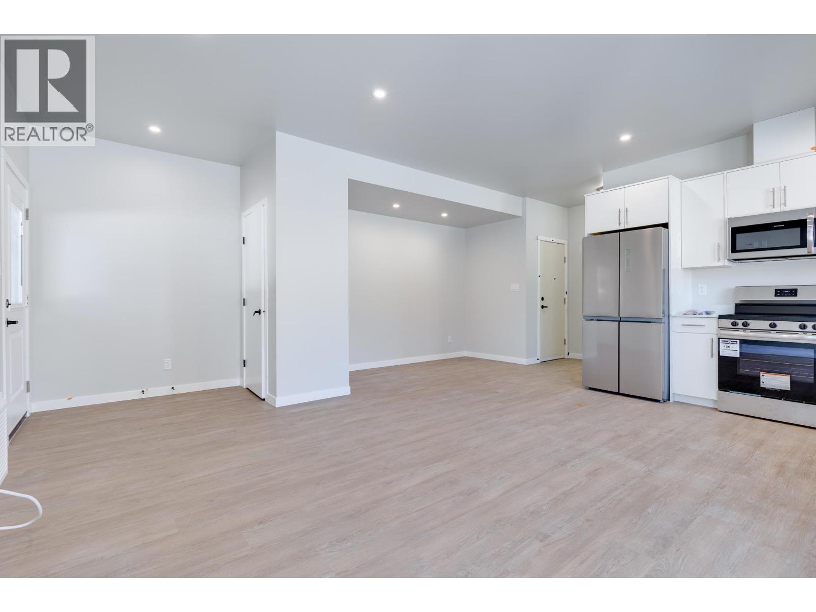 3850-3854 GLENDALE DRIVE - 21