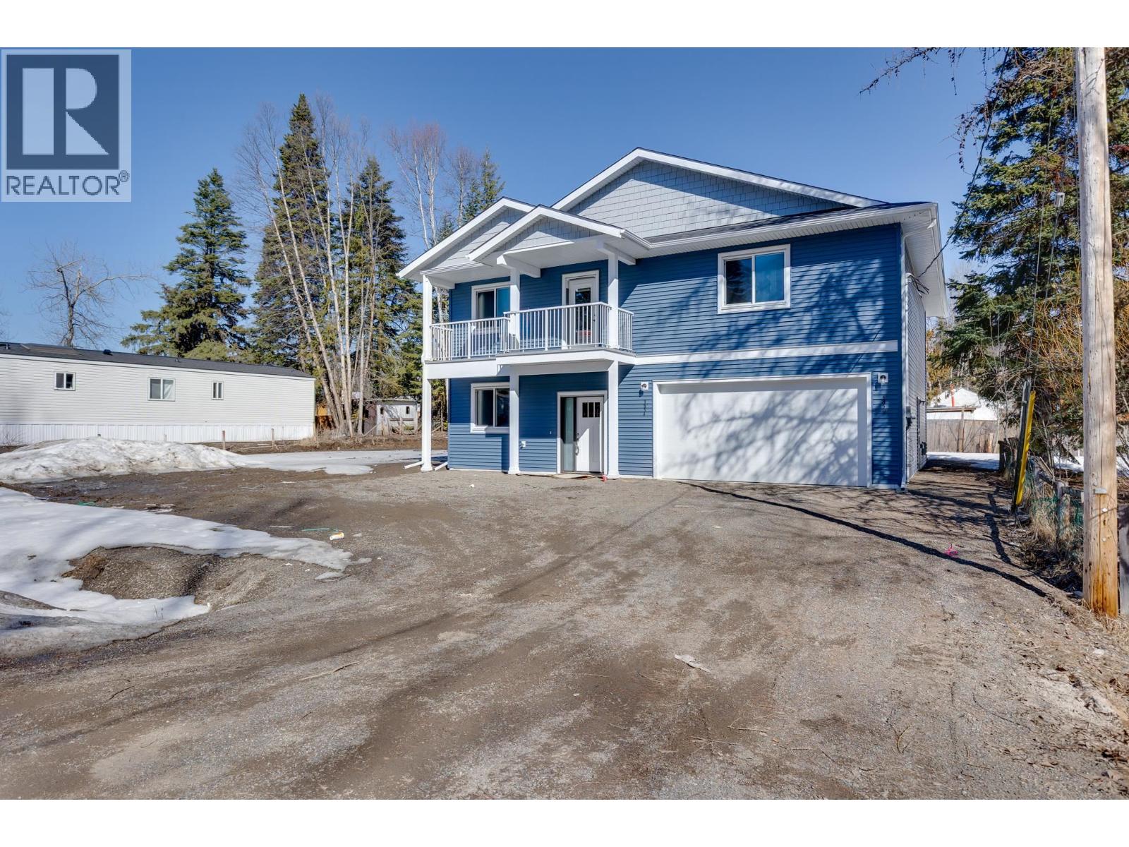 3850-3854 GLENDALE DRIVE - 30