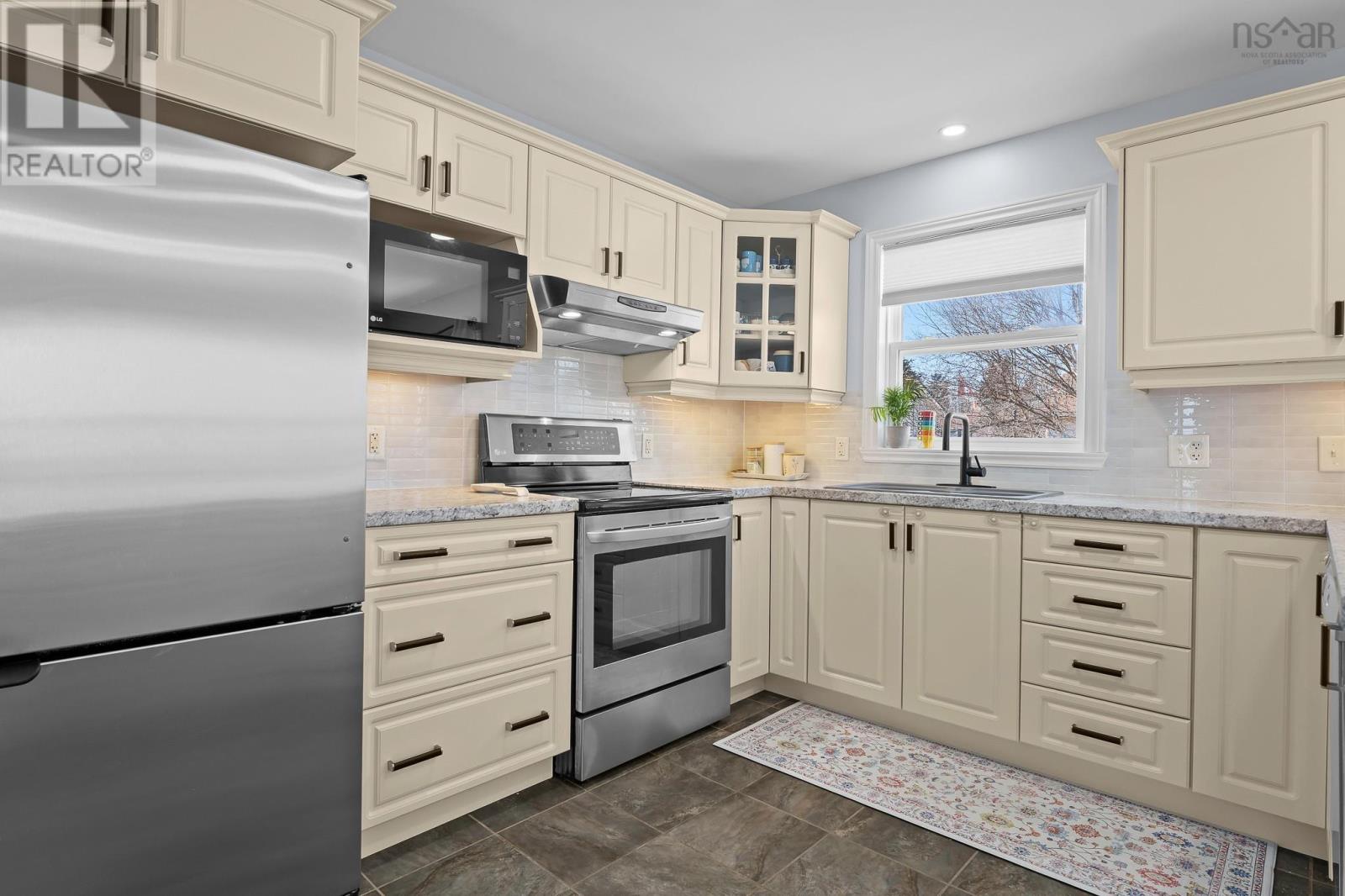 Property 20 of 50 of 100 Atikian Drive