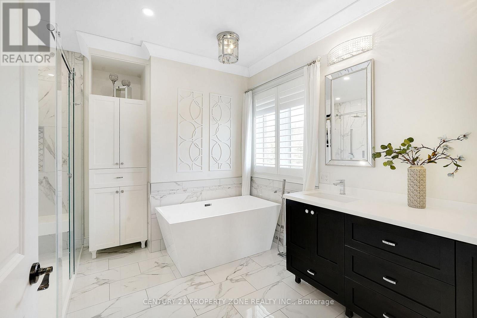 2 HARRY PARKER PLACE - 17