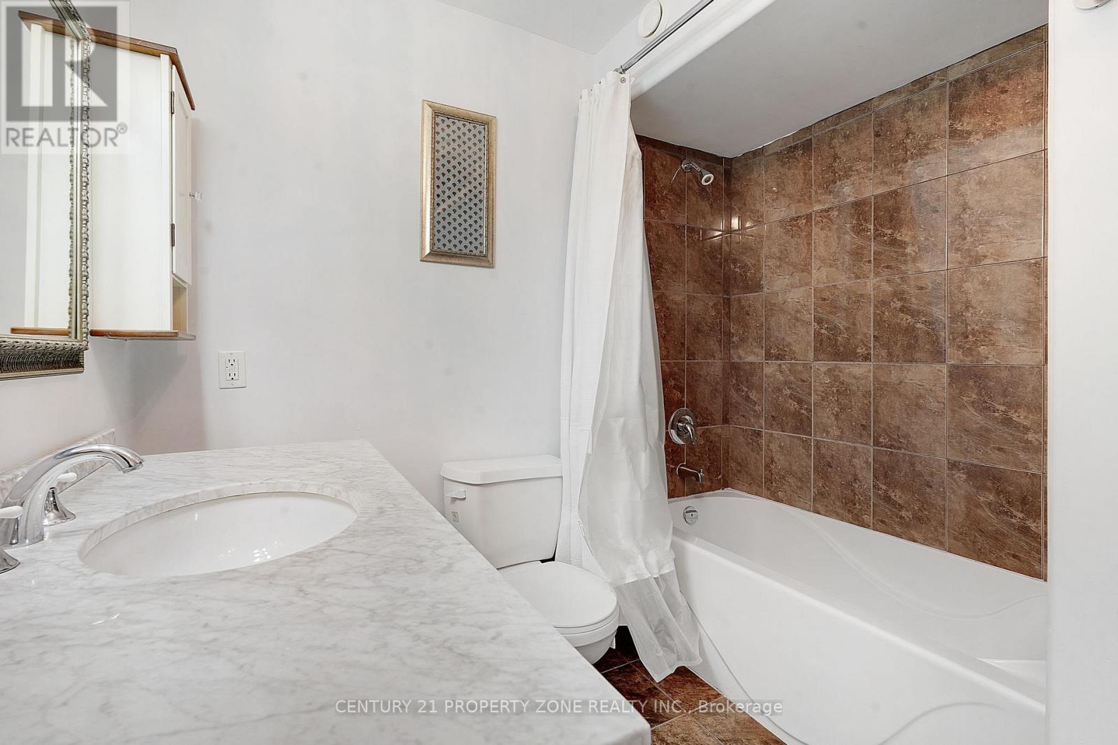 2 HARRY PARKER PLACE - 28