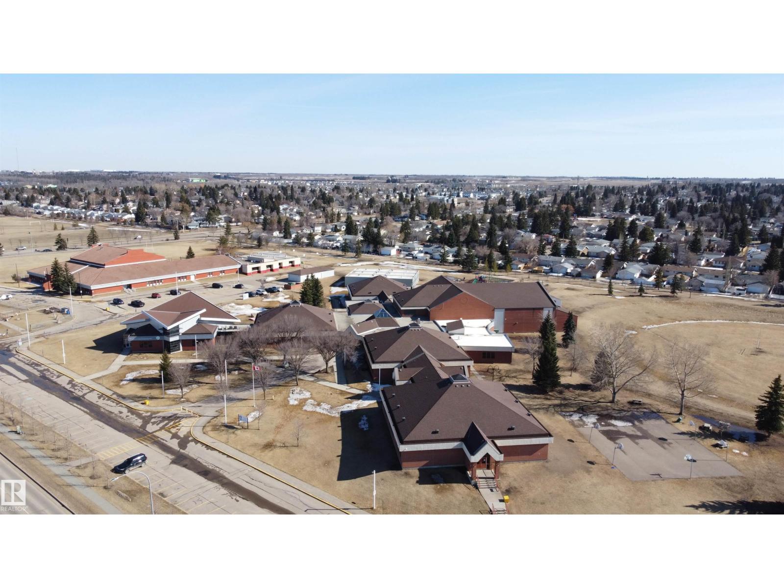 1 HAMMETT GA, Spruce Grove