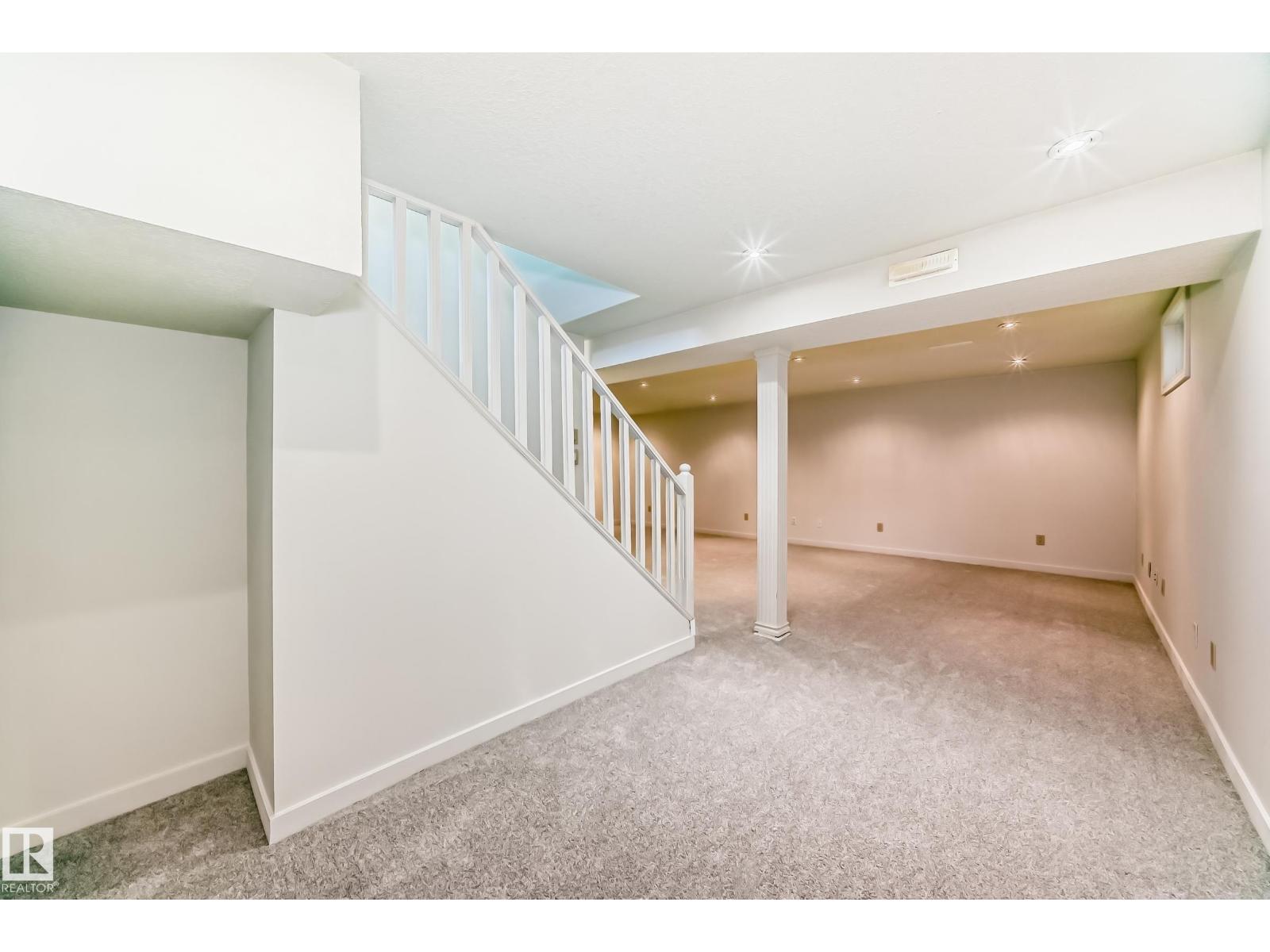 8108 163 ST NW, Edmonton