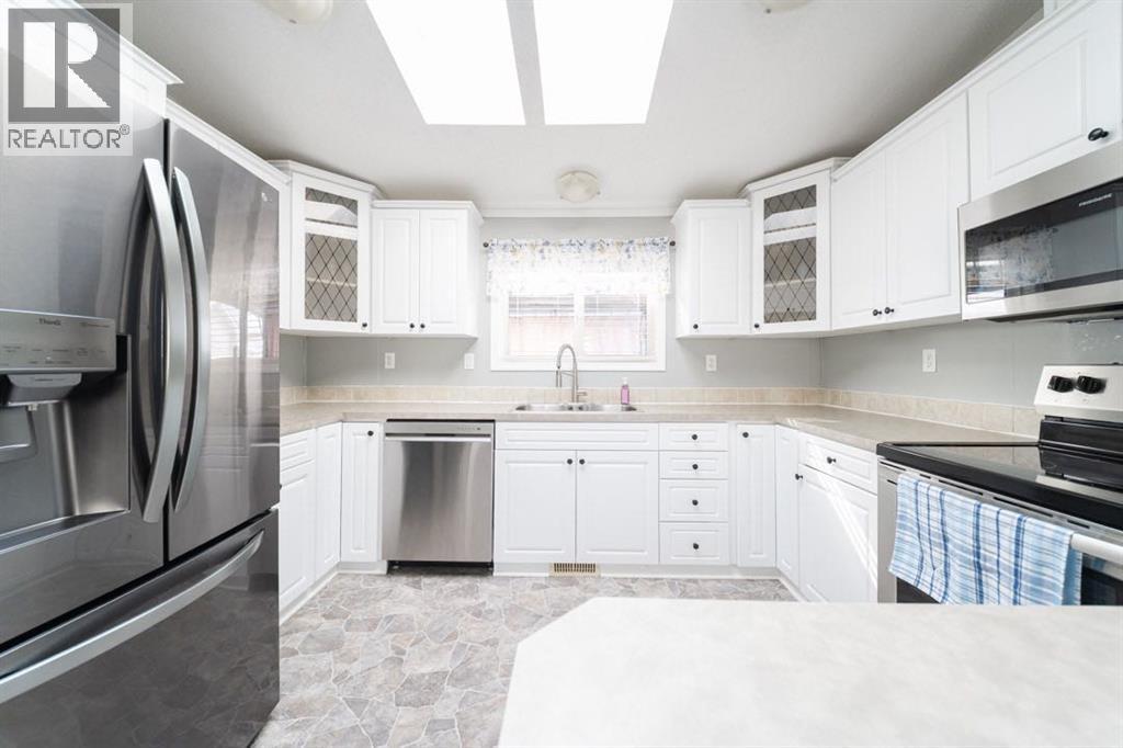 108 Fir Street, Fort McMurray