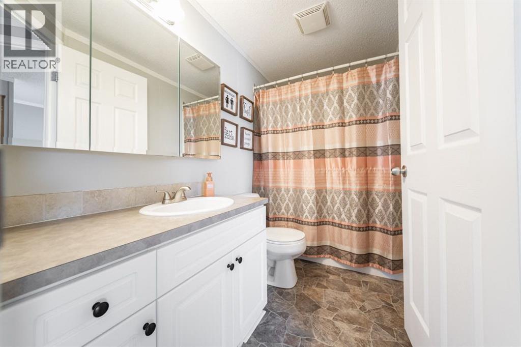 108 Fir Street, Fort McMurray