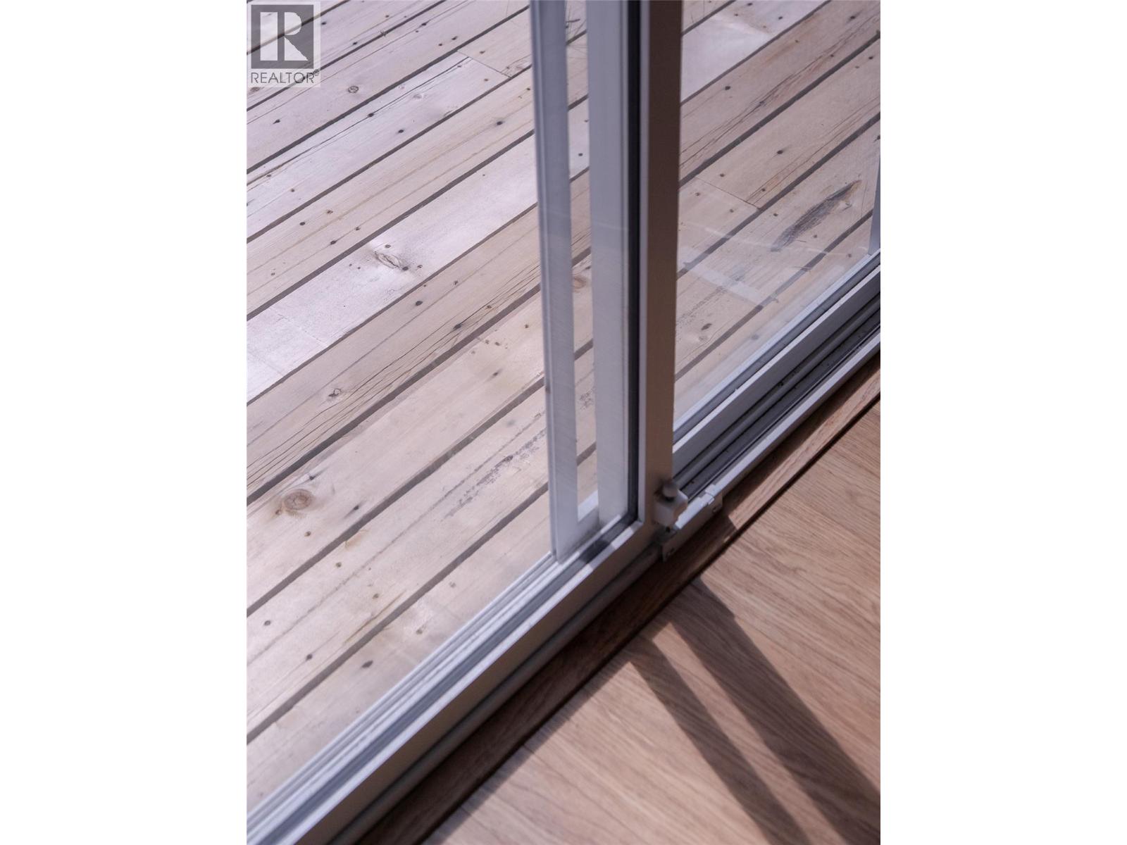 712 NINTH STREET - 26