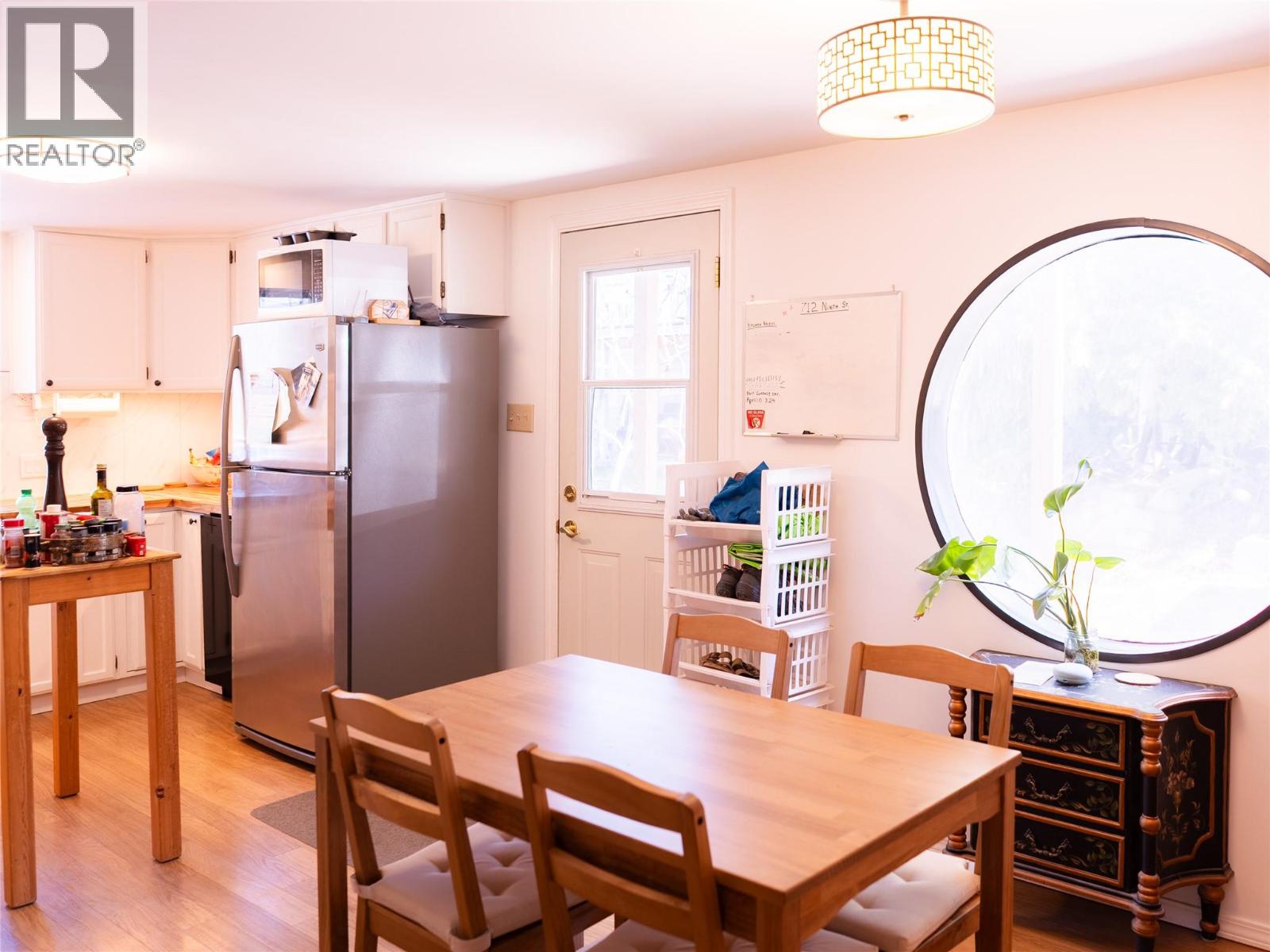 712 NINTH STREET - 13