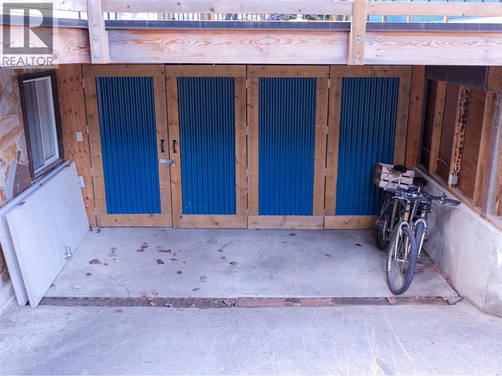 712 NINTH STREET - 51