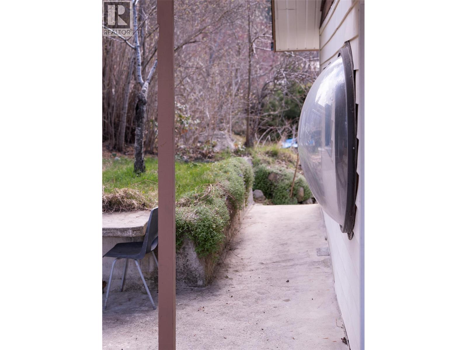 712 NINTH STREET - 17